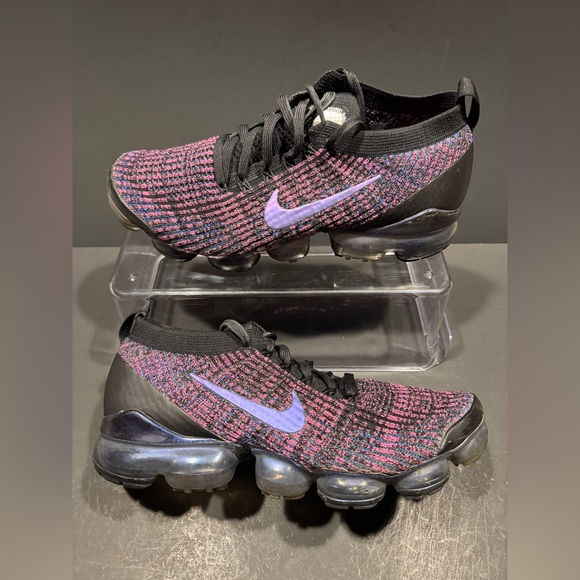 Nike‎ Air VaporMax Flyknit 3 Shoes Mens 9 Laser Fuchsia Running Athletic Sneaker - Picture 1 of 7